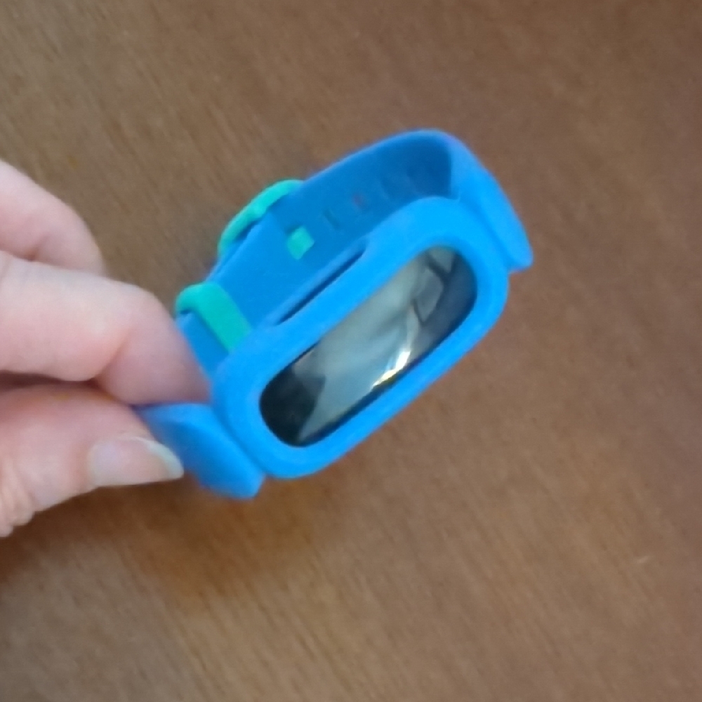 Google Fitbit Ace 3 Kids Activity Tracker - Blue & Green - New - Ages 6+
